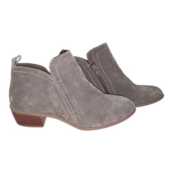 Diba Layla Taupe Tan Suede Booties Size 7 New - Picture 2 of 8